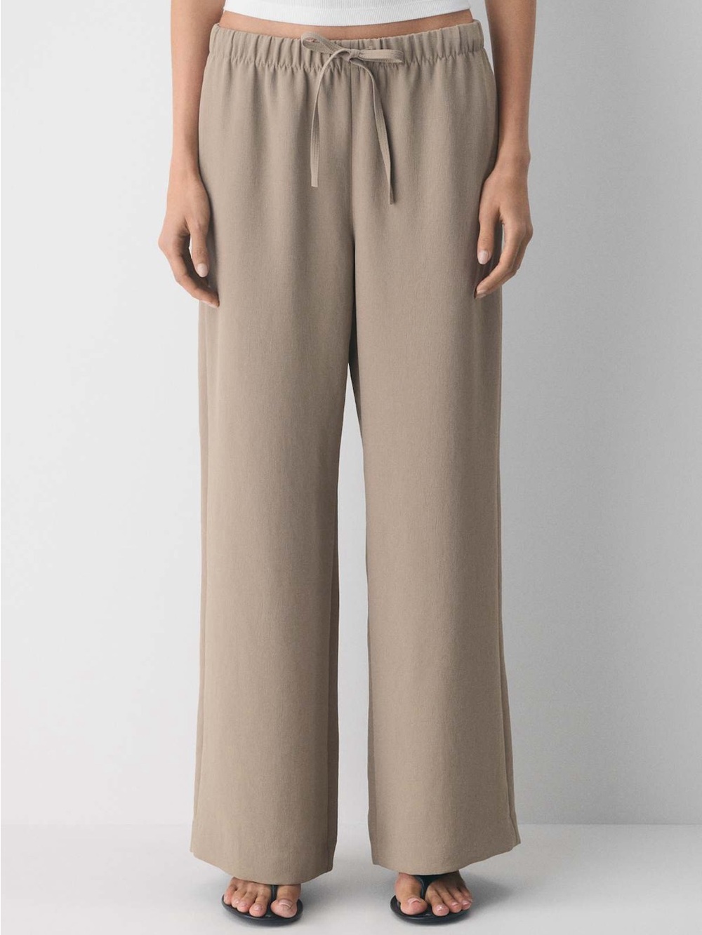 Wilfred Wide-Leg Drawstring Pants in Taupe